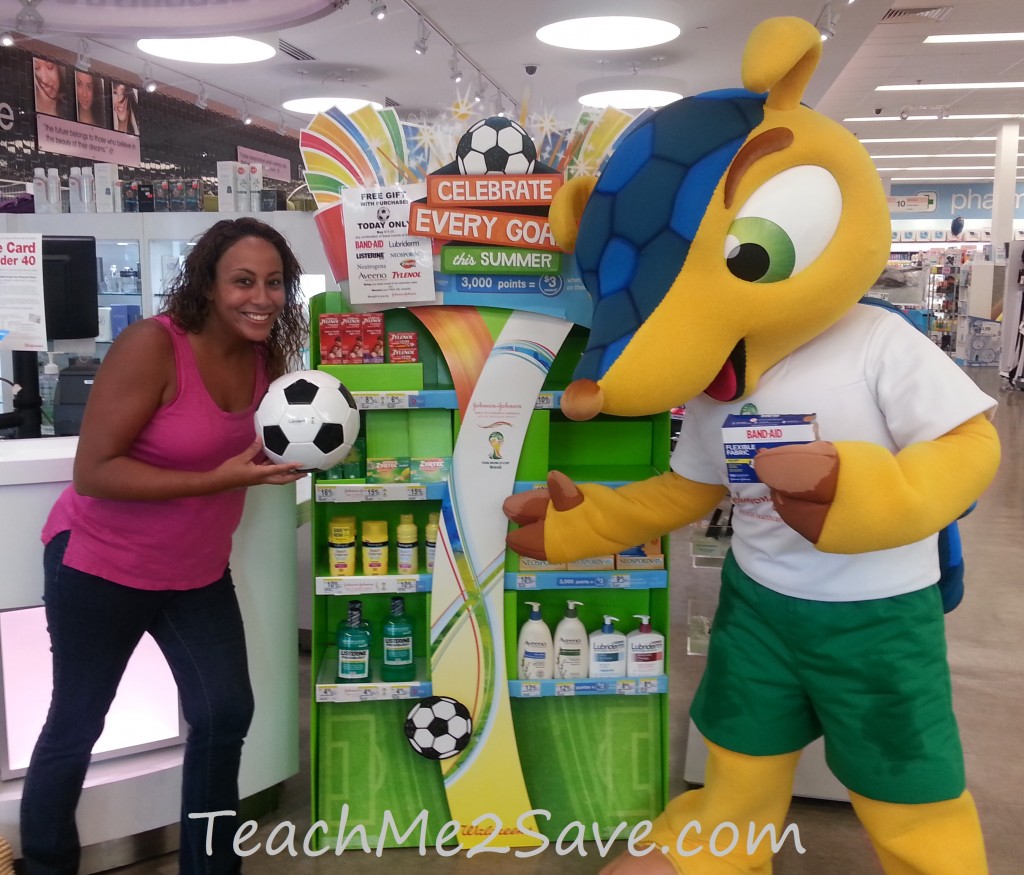 Leanette Fernandez with Fuleco at Johnson & Johnson Product stand - TM2S