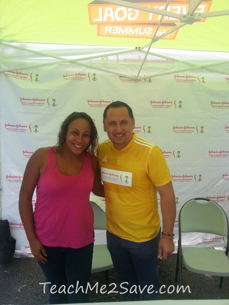 Leanette Fernandez with former FIFA World Cup Player German Villa - TM2S