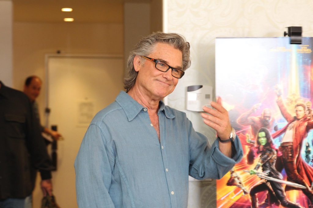 Kurt Russell walking into the Guardians of the Galaxy Vol 2 Interview