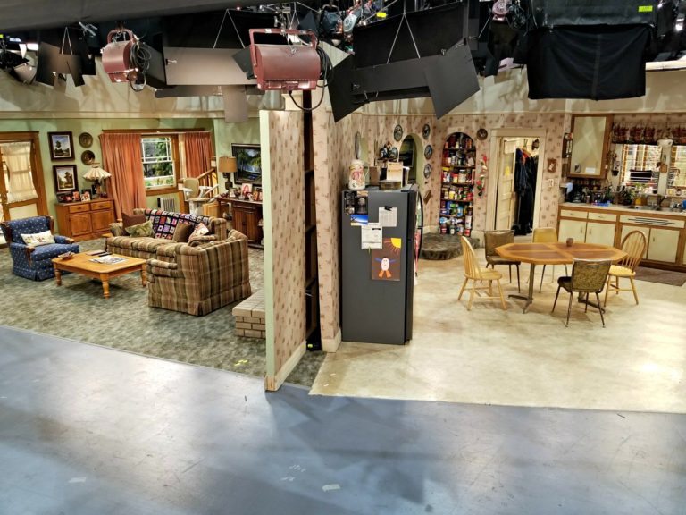 Roseanne Set Visit (Photo Tour) & Fun Facts Funtastic Life