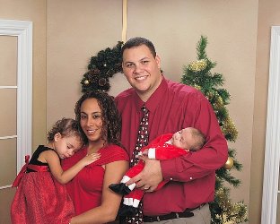 Fernandez Family Christmas Portraits